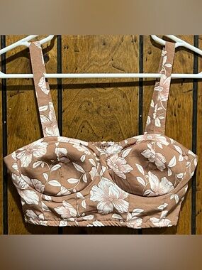 B•O•G Collective Floral Bra-Like Crop Top - size XS